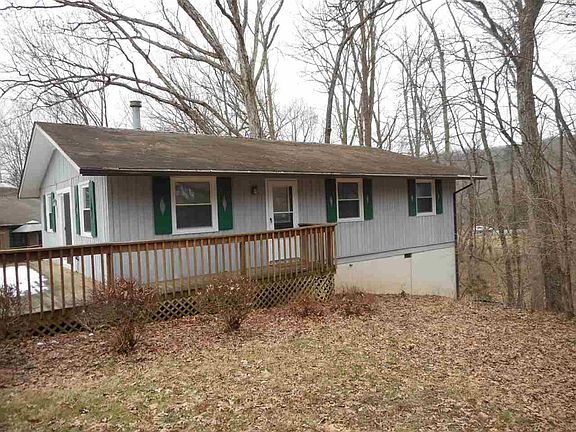 2nd image of 108 Waterlick Ct