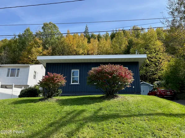 11 Birch Ln, Swan Lake, NY 12783