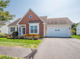 4 Harwood Gdns, Cromwell, CT 06416
