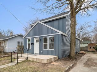2115 De Hoop Ave SW, Wyoming, MI 49509