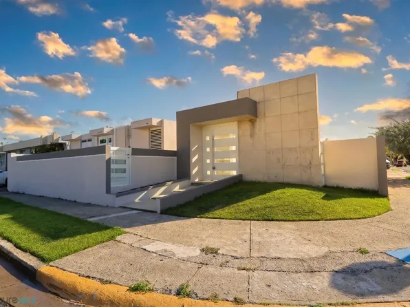 103 Villa Venecia #R, Carolina, PR 00983