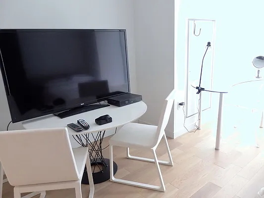 Rented by John O'Kelly Real Estate | media 21