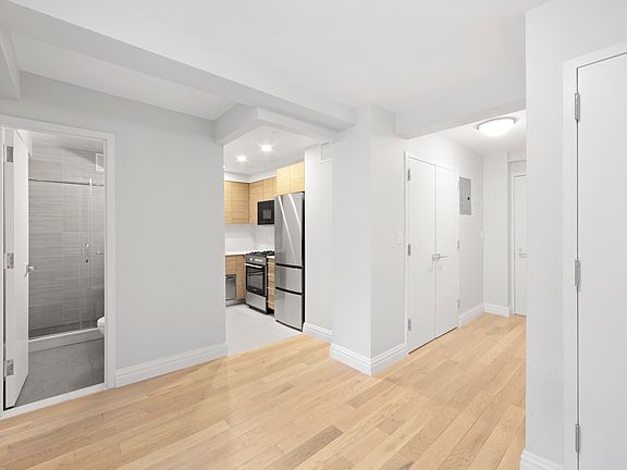5th image of 340 E 51st St APT 5e
