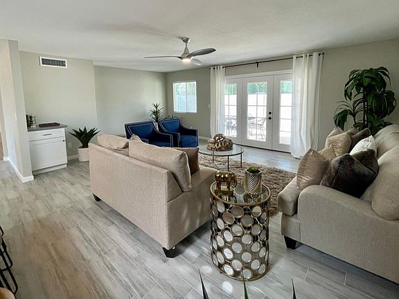 5th image of 2512 E Villa Maria Dr