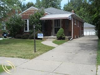 1st image of 20871 Beaufait St