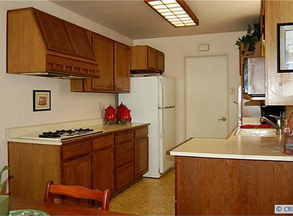 4th image of 3564 Monica Ave