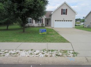4016 New Grange Cir, Clarksville, TN 37040