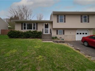 36 Greystone Rd, Waterbury, CT 06704