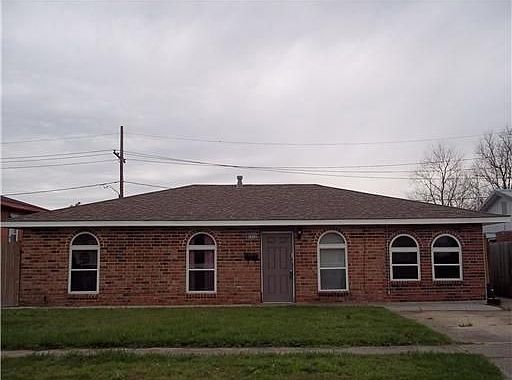 1st image of 2848 Glenbrook Dr