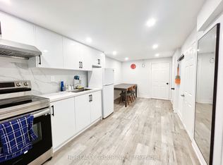 150 Hollyberry Trl #BASEMENT, Toronto, ON M2H 2P1