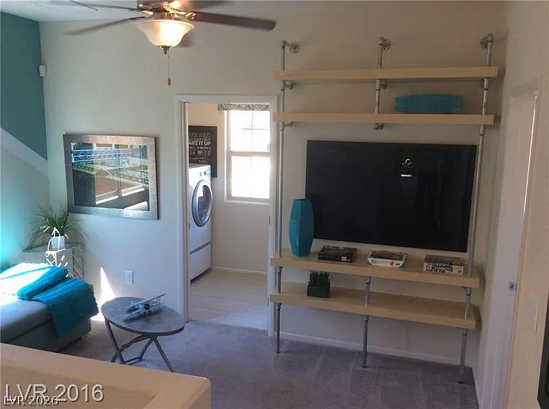 3 bed, 2.5 bath, 1731 sqft, $2,245 — Photo 3