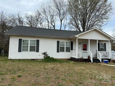 300 S Oakland Ave, Statesville, NC, 28677