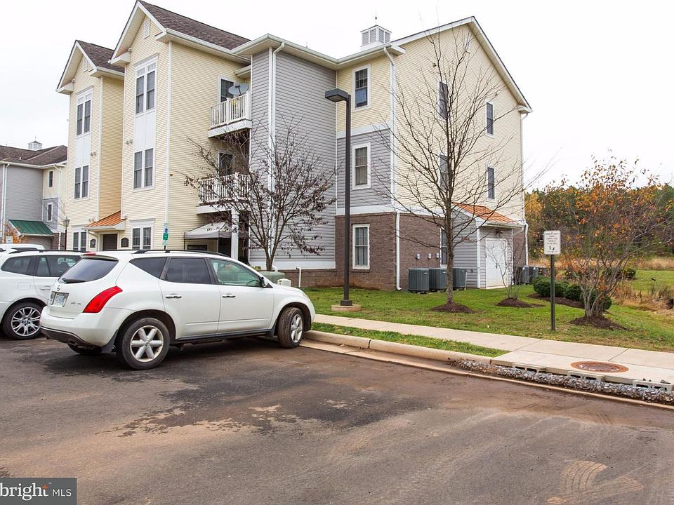 1st image of 6163 Willow Pl APT 304