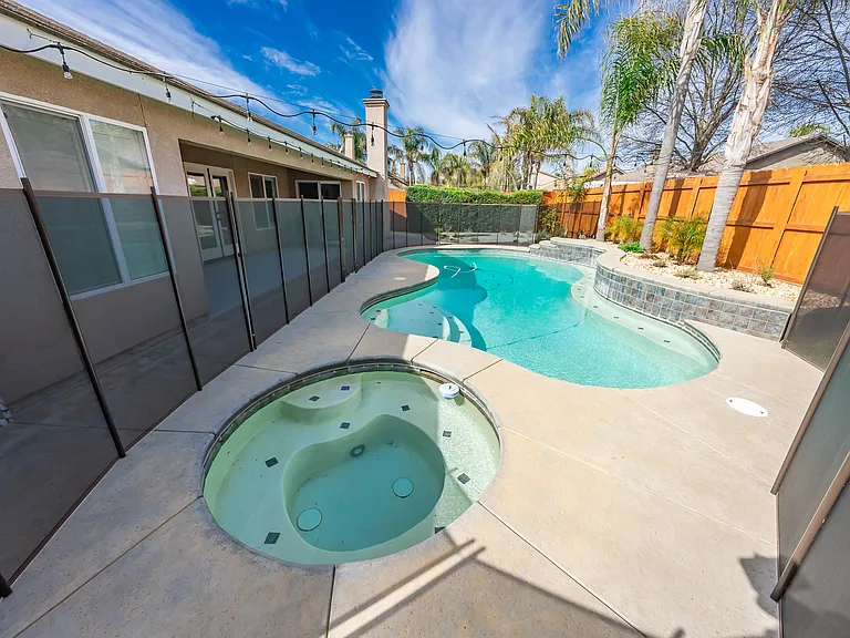 1114 W Pepper Dr — Photo 39