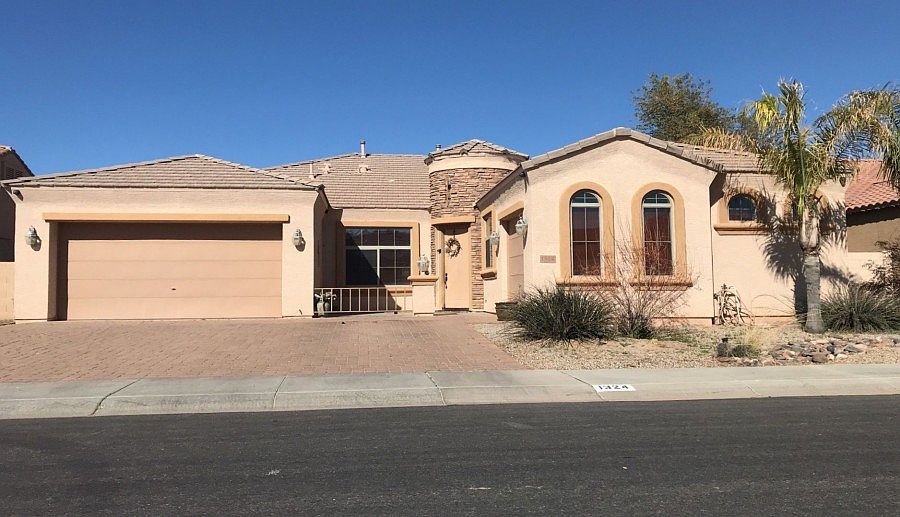 1st image of 1324 E Palo Verde Dr