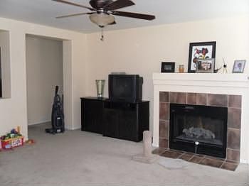 3rd image of 756 E Cowboy Cove Trl