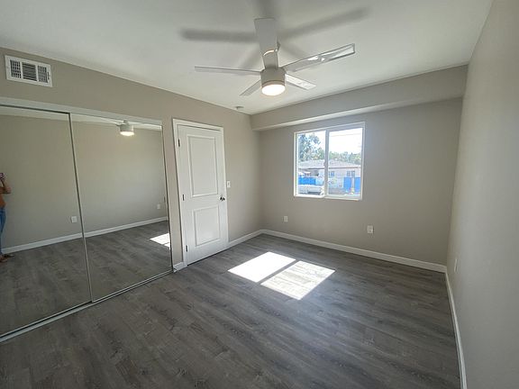 3rd image of 4827 62nd St
