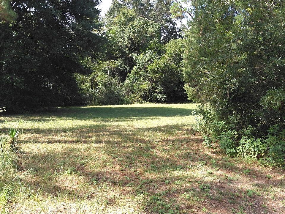 2nd image of 6607 Bobby Ln