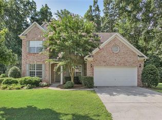 1055 Preserve Ln, Alpharetta, GA 30004
