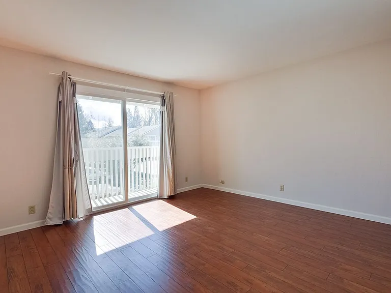 10995 Northseal Sq — Photo 34