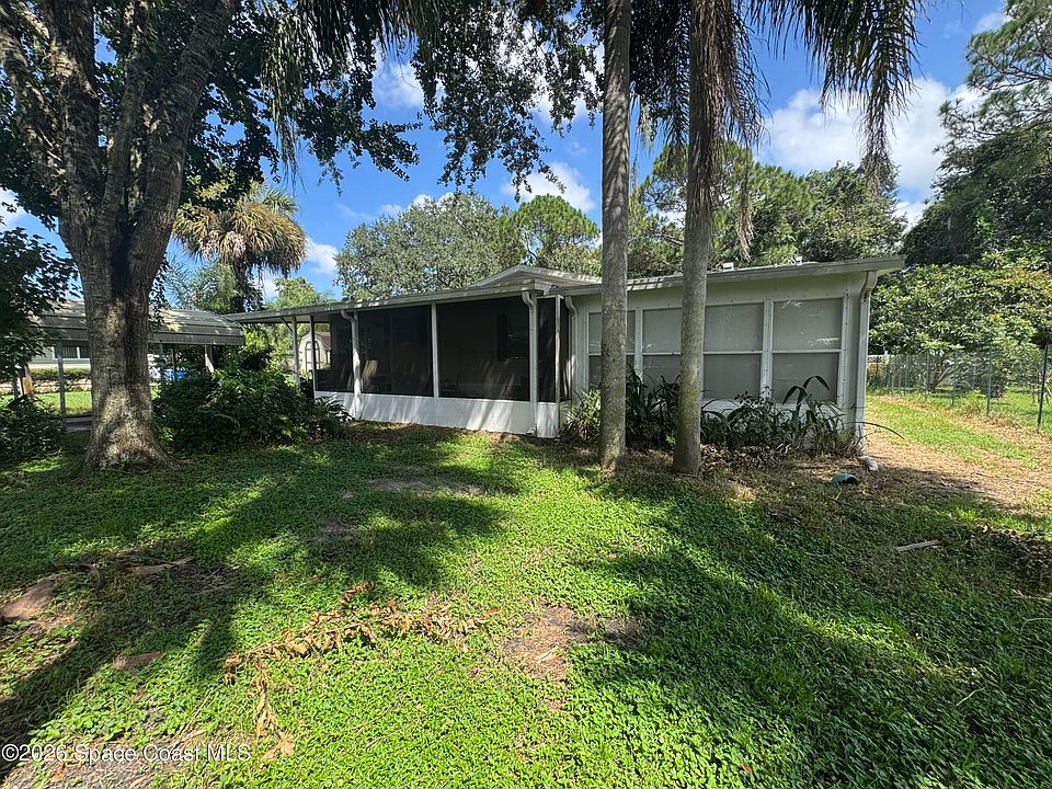 1st image of 4773 Cambridge Dr