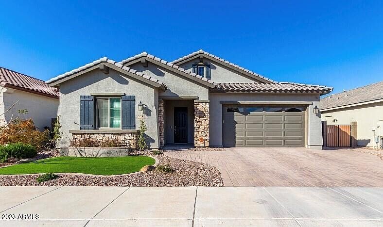 1st image of 2830 W SHOW LOW Drive