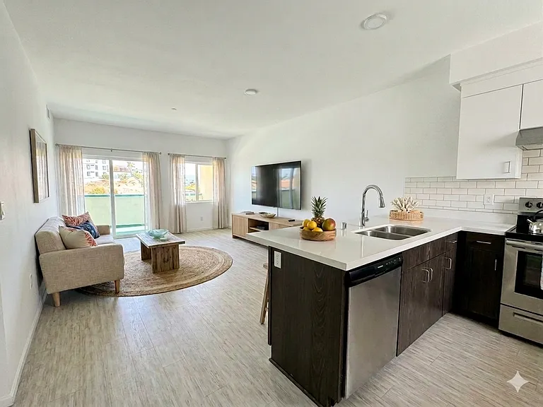333 N. Kalorama St. — Photo 18