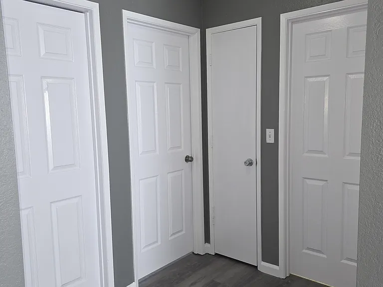 1226 E 10th Ave #B — Photo 3