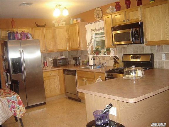 3rd image of 73 Brefni St
