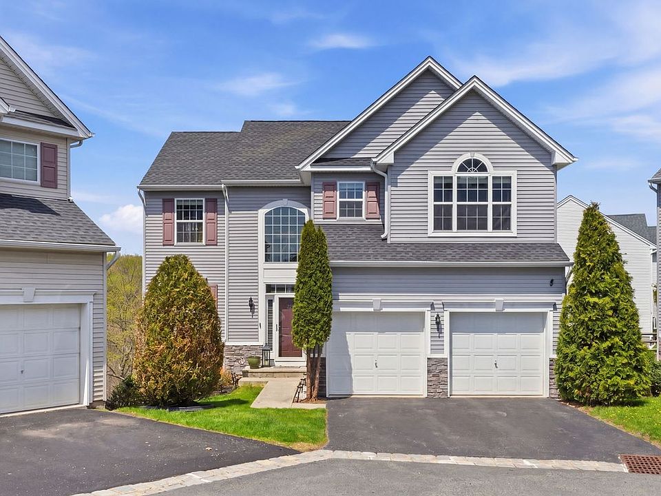 1st image of 263 Winding Hill Dr