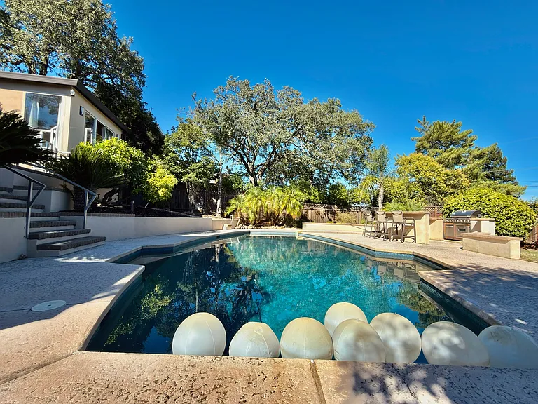 7800 Sierra Dr — Photo 37