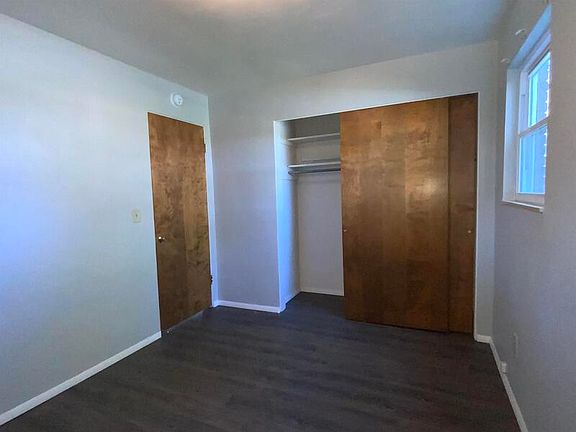 4th image of 905 N 9th St APT 12