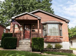 1141 Pembroke Dr, Saint Louis, MO 63119