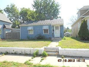 1st image of 449 4th Ave S
