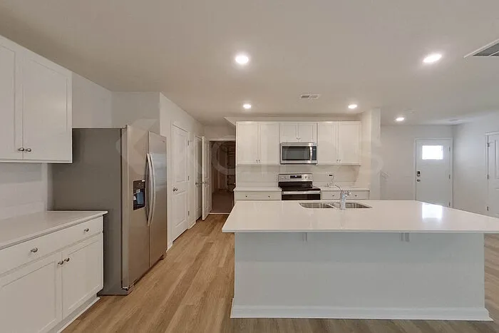 108 Overstreet Way — Photo 6