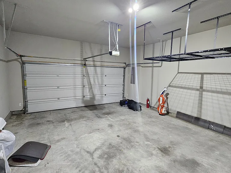 856 Rohan Dr — Photo 25
