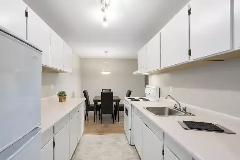1121 Howie Ave #309 — Photo 9