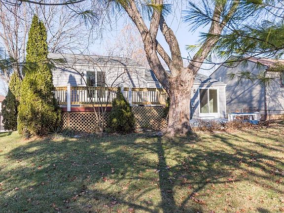 3rd image of 3163 Delburn Ave
