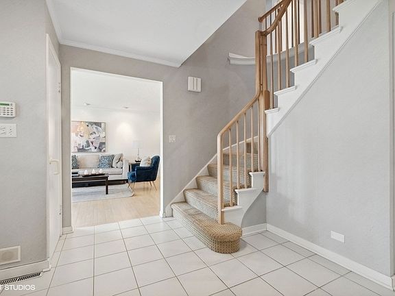 2nd image of 1715 Mountain Ct