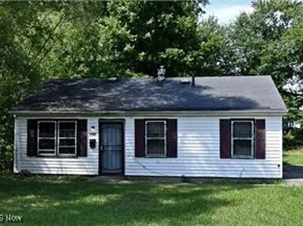 1736 Jefferson St SW, Warren, OH 44485