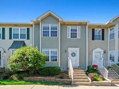 1316 Windsor Ct, Geneva, IL, 60134