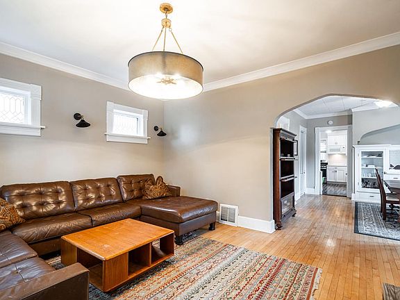 3rd image of 2401 S Williams STREET