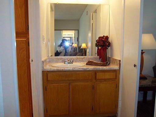 5th image of 7533 Vassar Ave APT 204