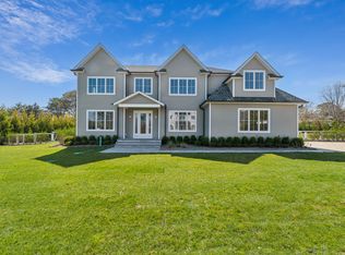 43 Middle Pond Rd, Southampton, NY 11968