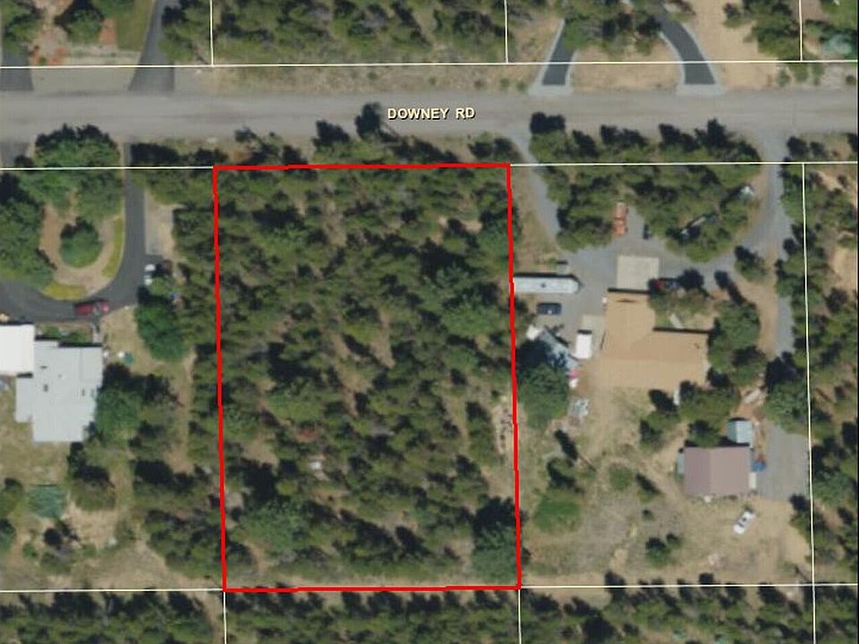 2nd image of 17257 Downey Rd #4