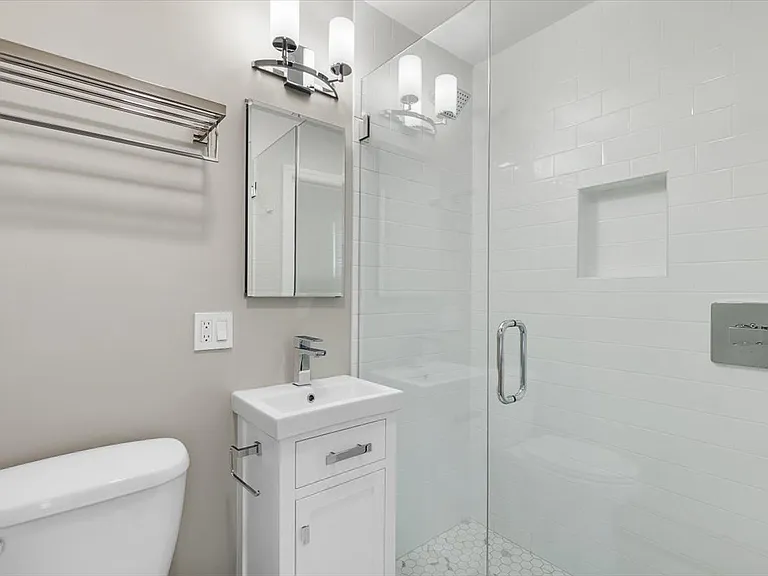 7 Madison St #1 — Photo 14