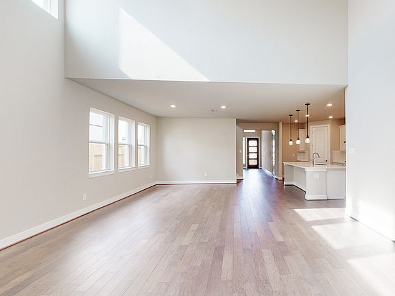 3rd image of 8810 Cecil Garden Ln