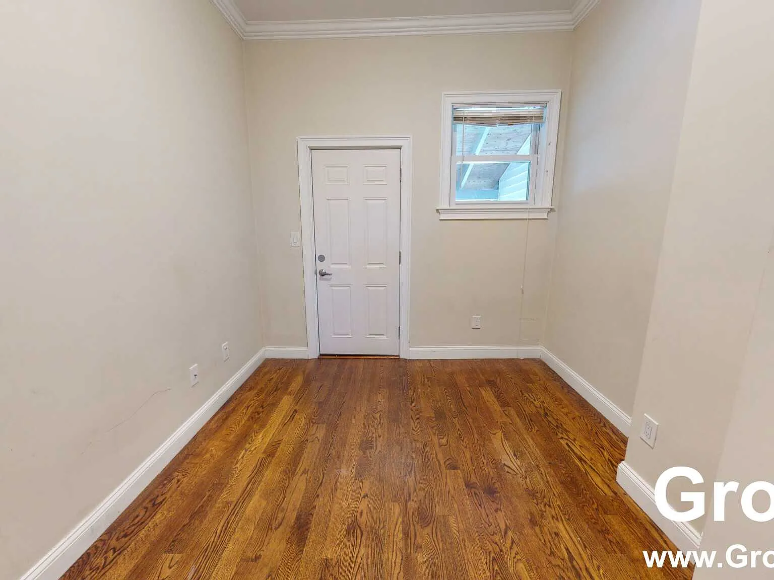 4 bed, $3,940 — Photo 3
