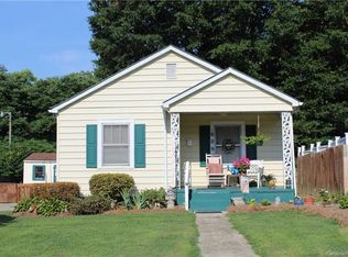 609 N State St, Lincolnton, NC 28092