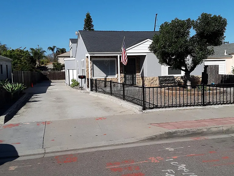 164 4th Ave #B — Photo 20